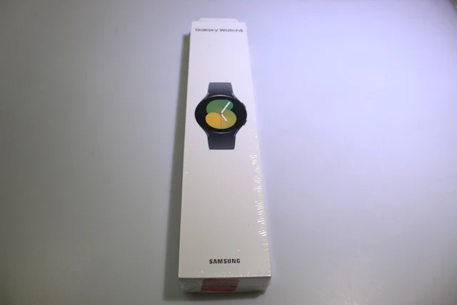 Samsung Watch5 16GB Graphite - Brand New (sealed) Condition