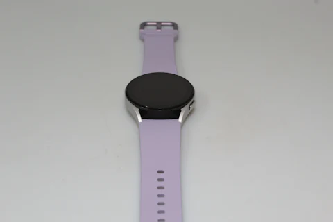 Samsung Watch5 16GB Sapphire - Like New Condition
