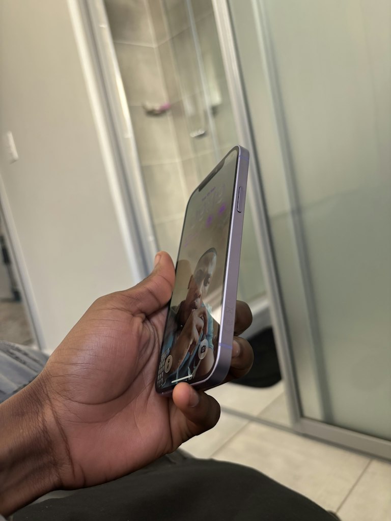 Apple iPhone 12