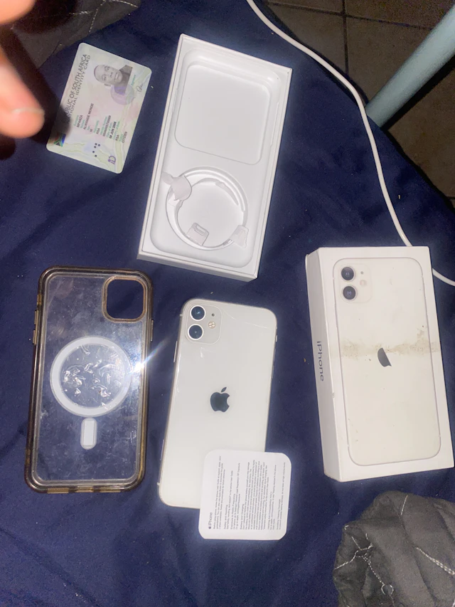 Apple iPhone 11