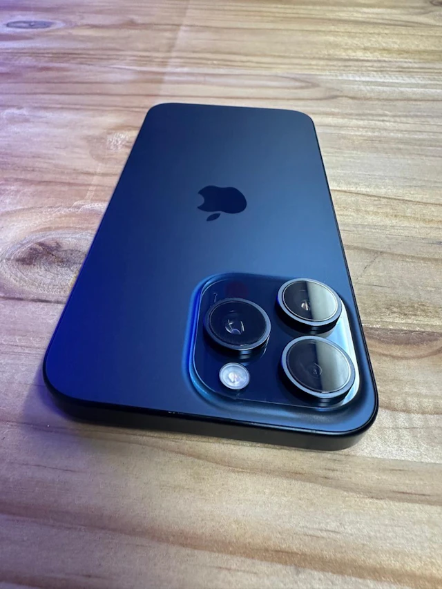 Apple iPhone 15 Pro