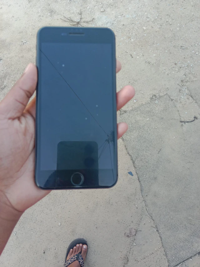Apple iPhone 8 Plus