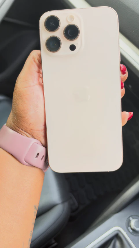 iPhone 16 Pro Max 256GB Desert Titanium - Good Condition