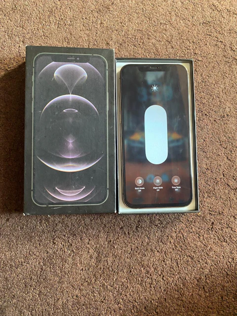 iPhone 12 Pro 128GB Graphite - Like New Condition