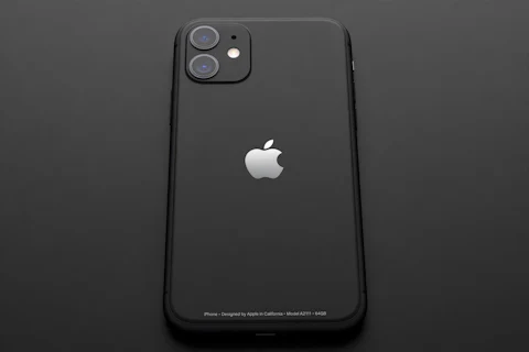 iPhone 11 64GB Black - Good Condition